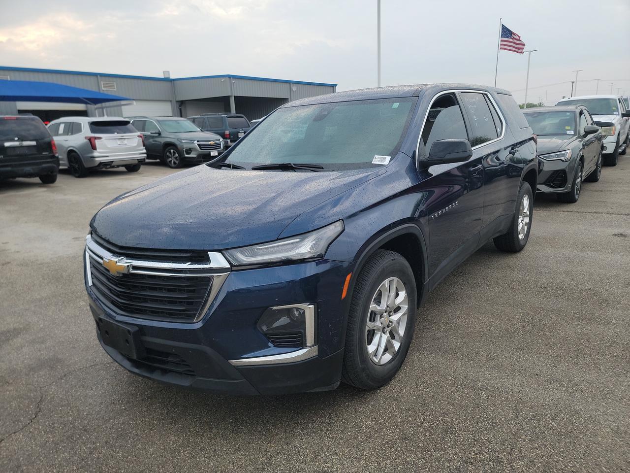2022 Chevrolet Traverse LS