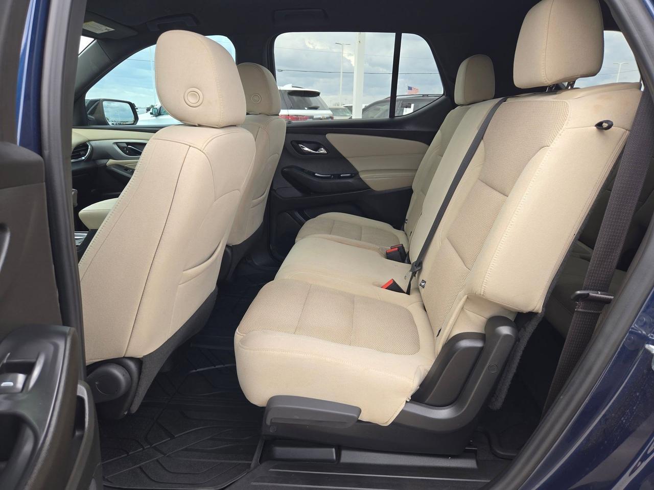 2022 Chevrolet Traverse LS Castroville TX