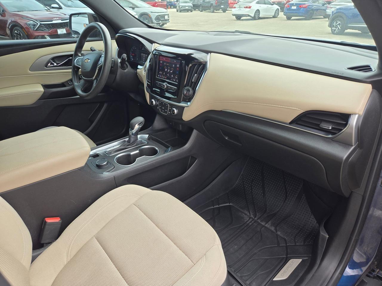 2022 Chevrolet Traverse LS Castroville TX