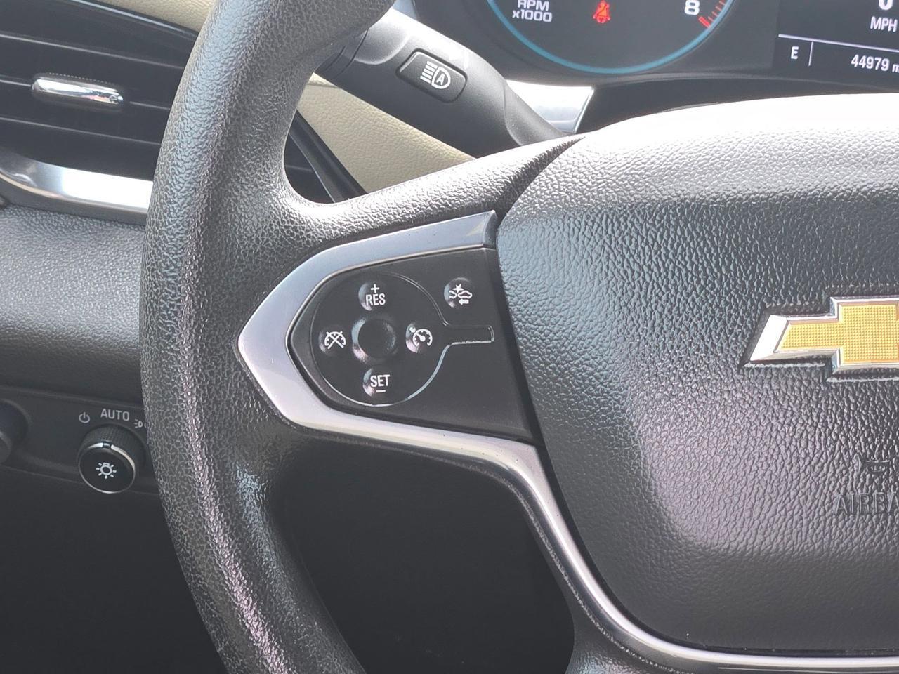 2022 Chevrolet Traverse LS Castroville TX