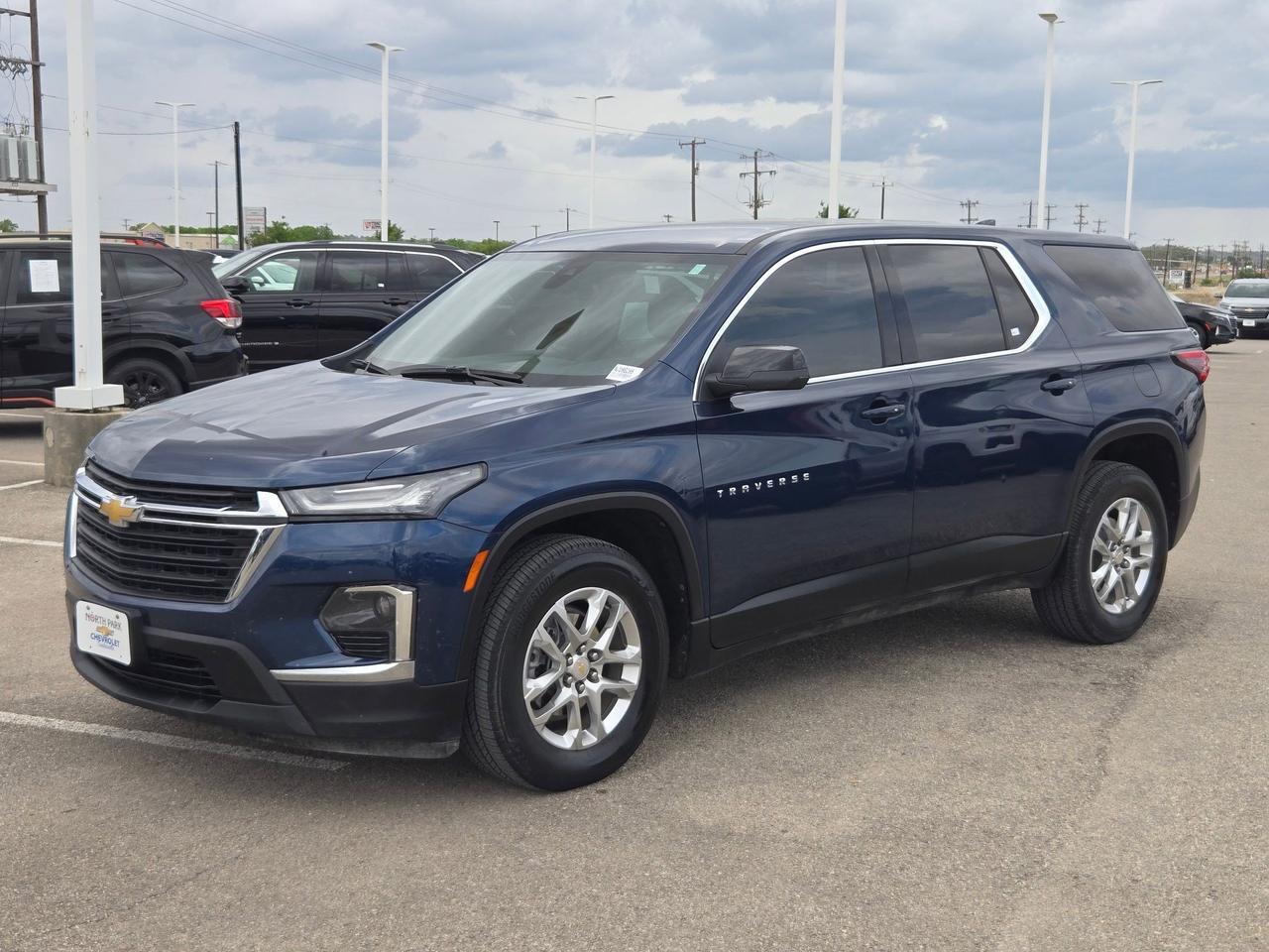 2022 Chevrolet Traverse LS Castroville TX