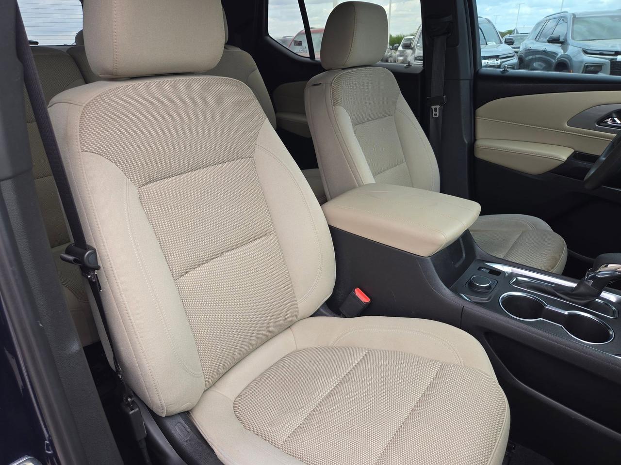 2022 Chevrolet Traverse LS Castroville TX