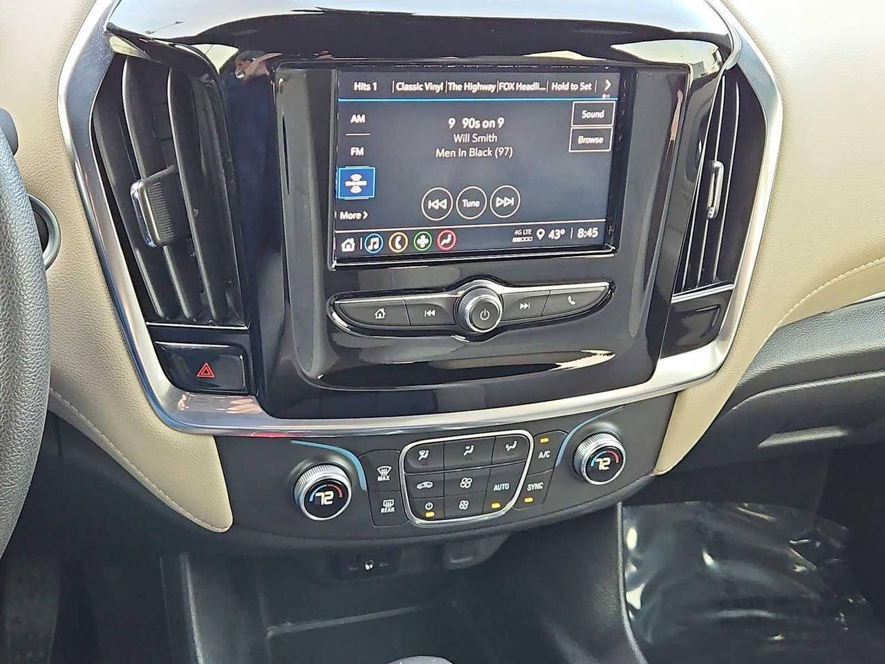 2022 Chevrolet Traverse LS Irving TX