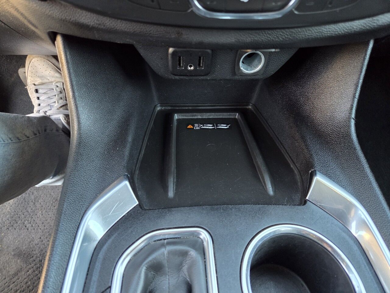 2022 Chevrolet Traverse LT Cloth Charlton MA