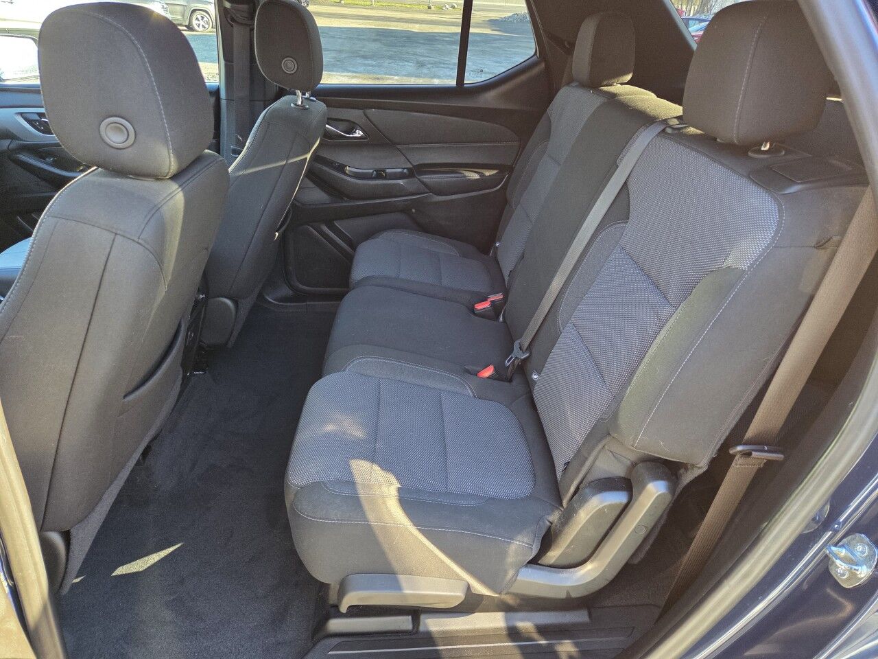 2022 Chevrolet Traverse LT Cloth Charlton MA