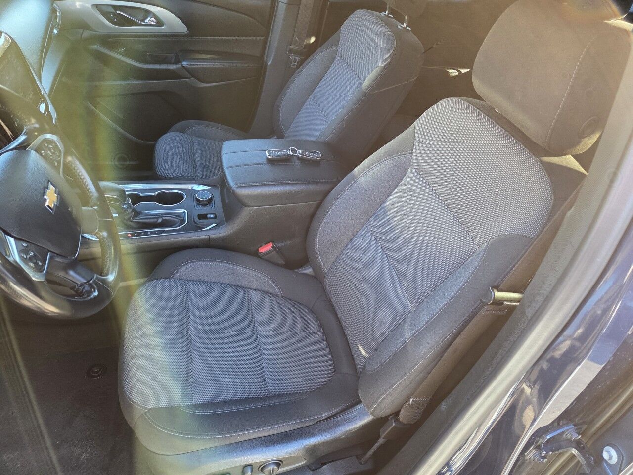 2022 Chevrolet Traverse LT Cloth Charlton MA
