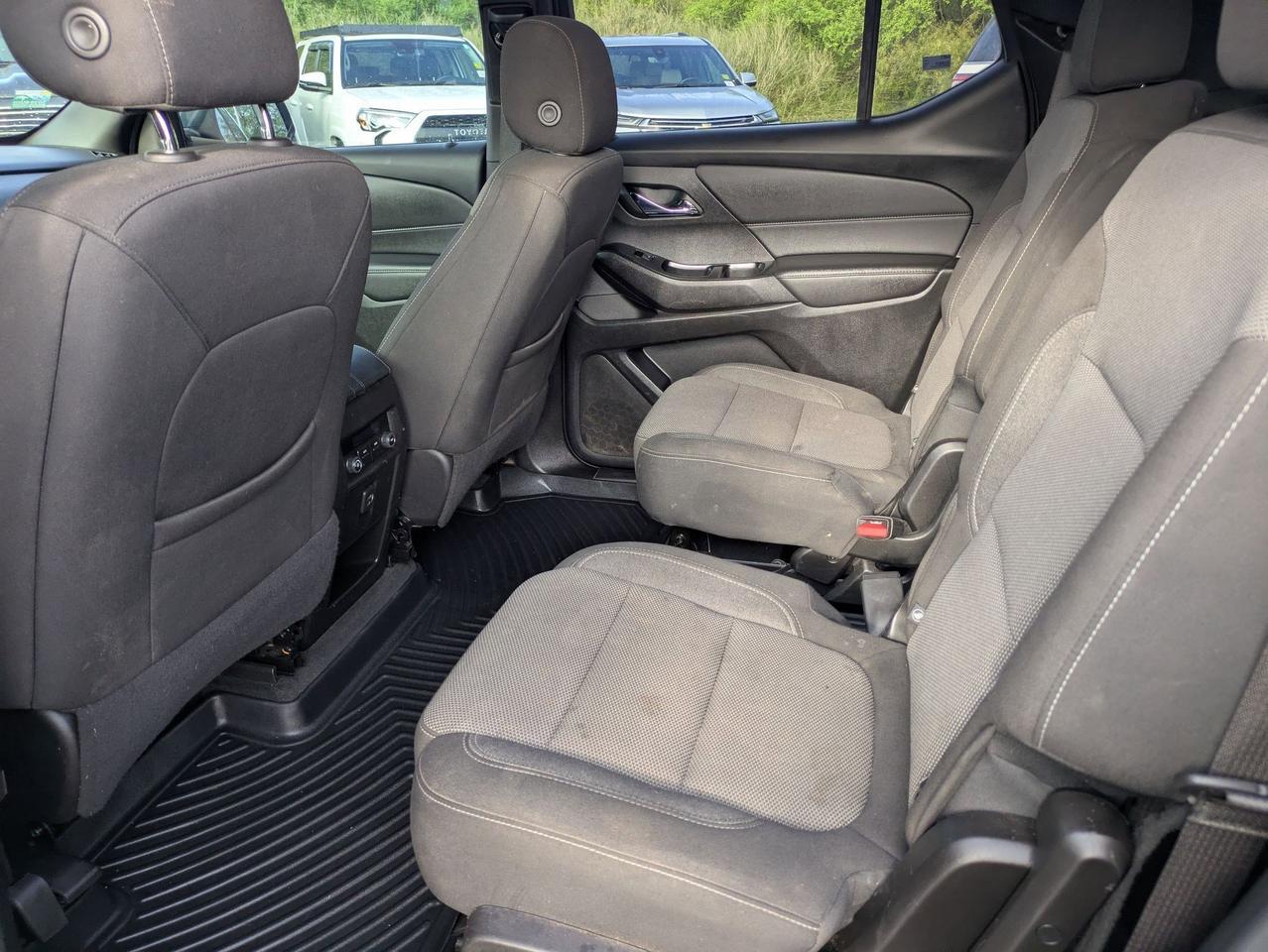 2022 Chevrolet Traverse LT Cloth Castroville TX