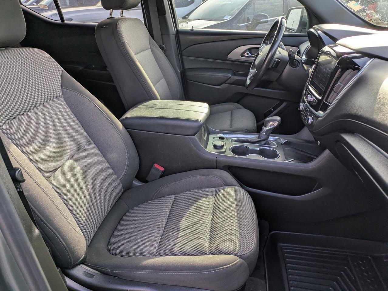 2022 Chevrolet Traverse LT Cloth Castroville TX