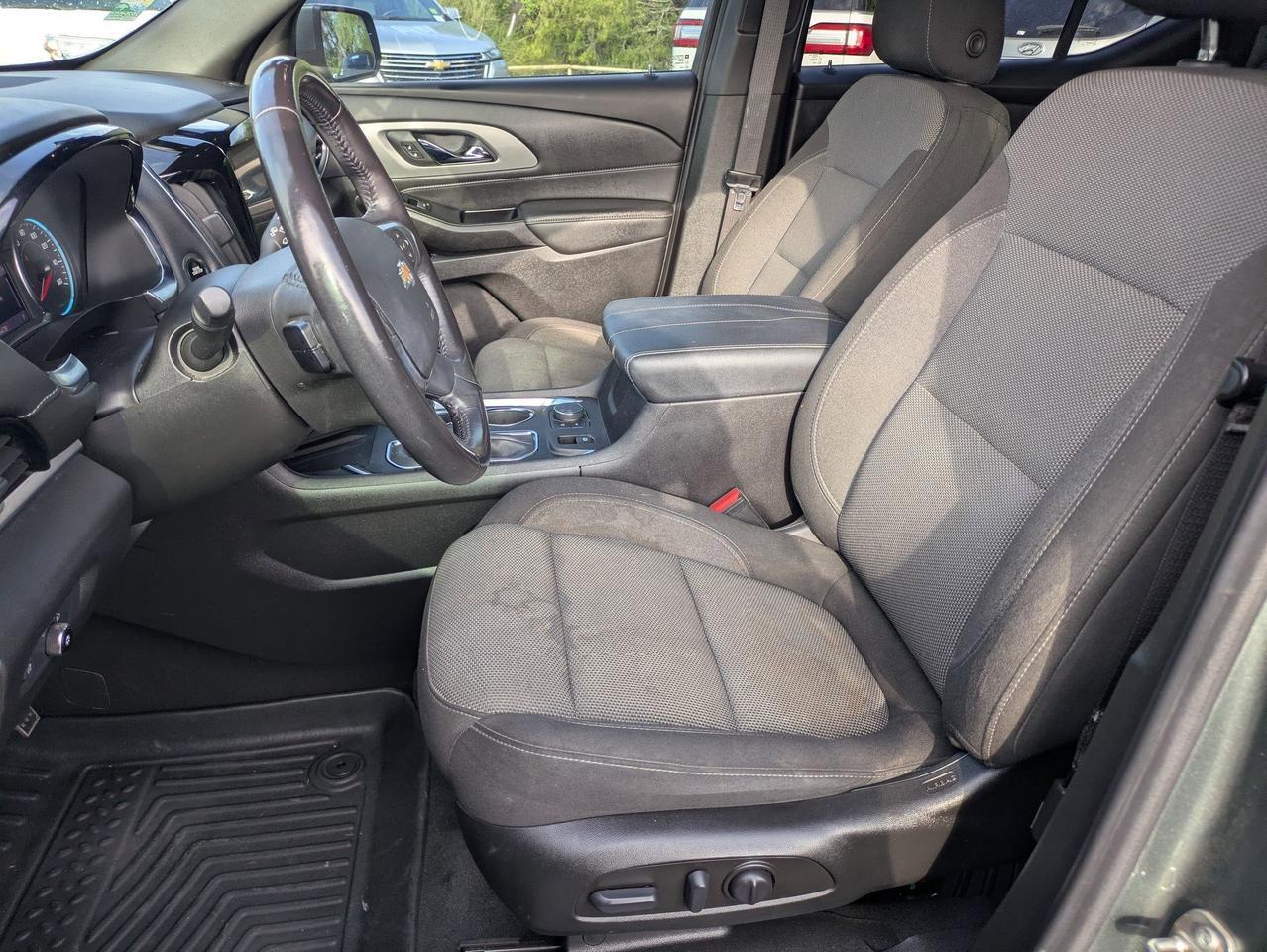 2022 Chevrolet Traverse LT Cloth Castroville TX