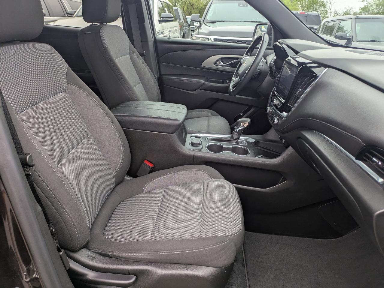 2022 Chevrolet Traverse LT Cloth Castroville TX