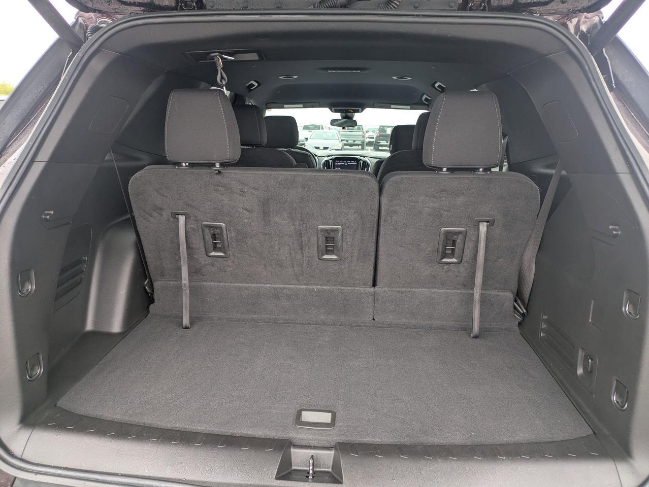 2022 Chevrolet Traverse LT Cloth Castroville TX
