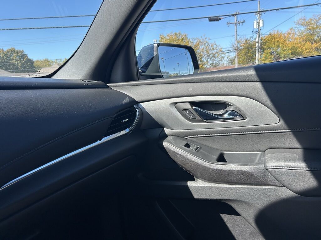 2022 Chevrolet Traverse LT Crestwood KY