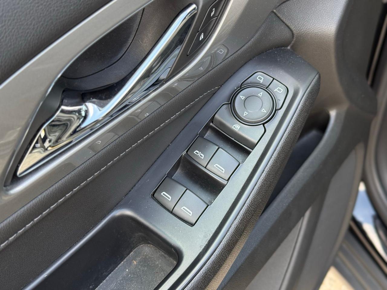 2022 Chevrolet Traverse LT Crestwood KY