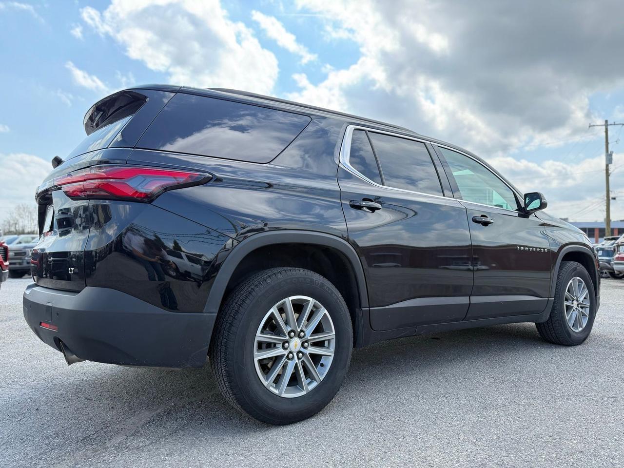 2022 Chevrolet Traverse LT Crestwood KY