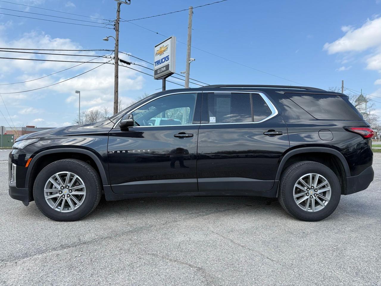 2022 Chevrolet Traverse LT