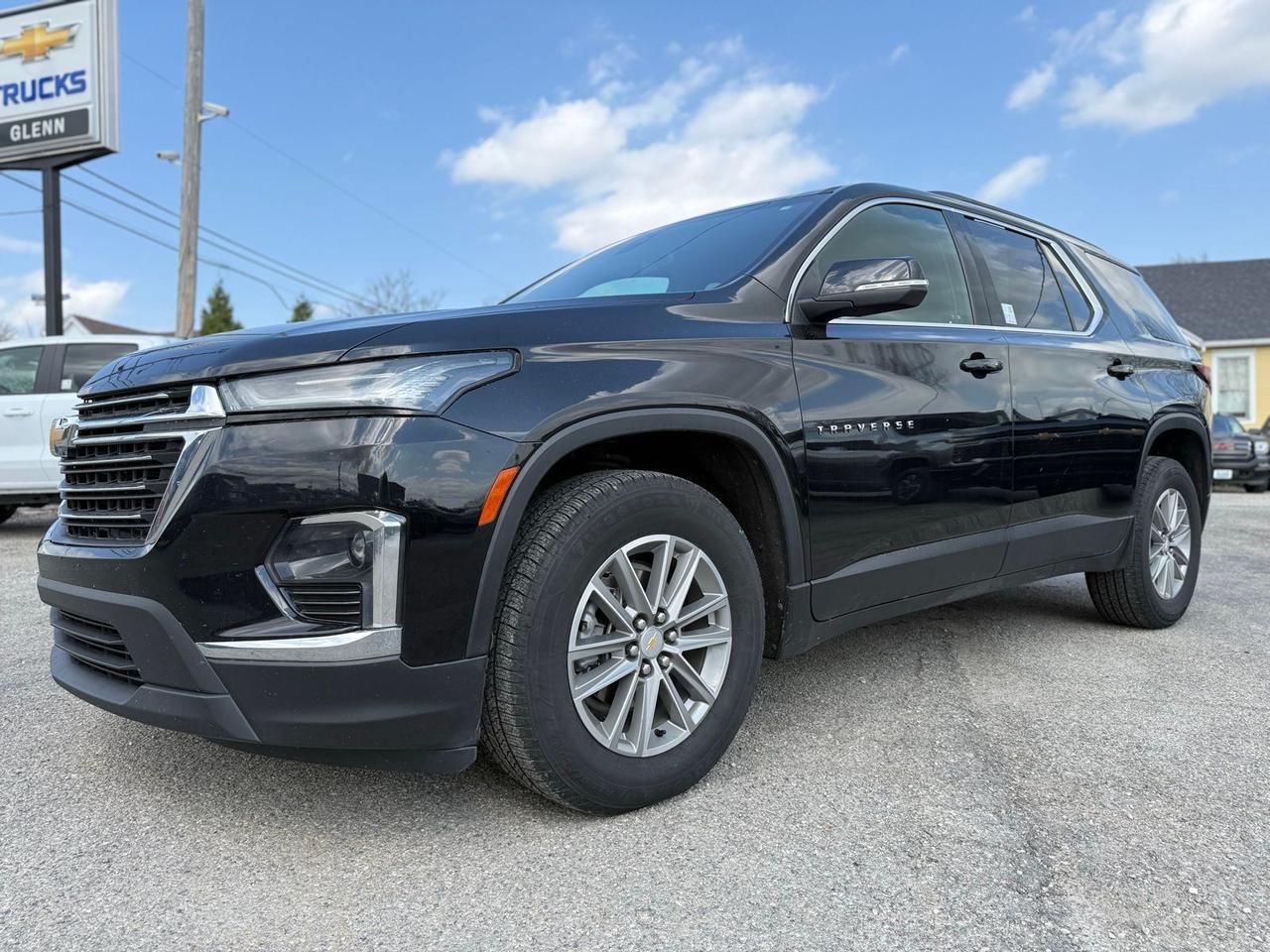 2022 Chevrolet Traverse LT