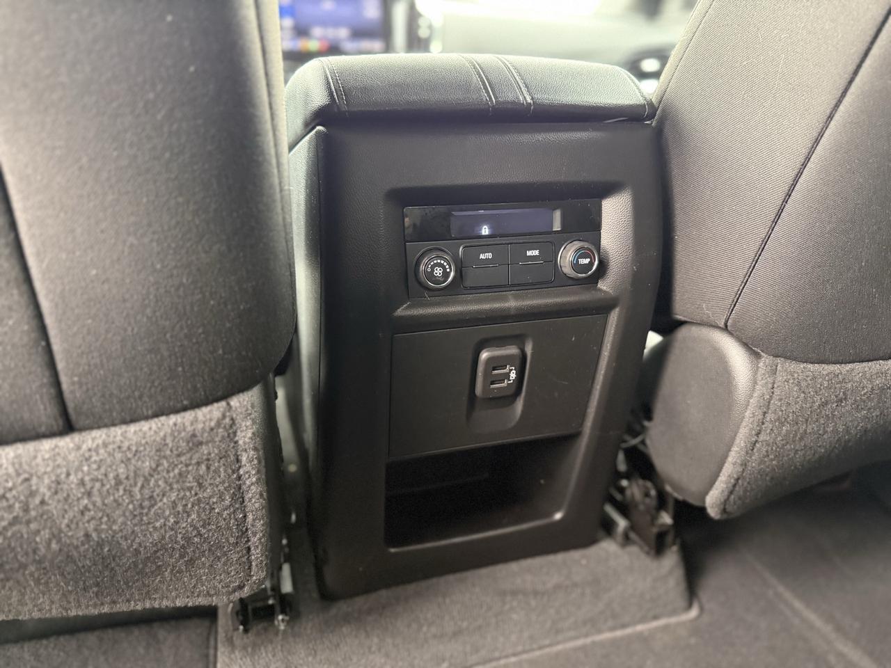 2022 Chevrolet Traverse LT Crestwood KY