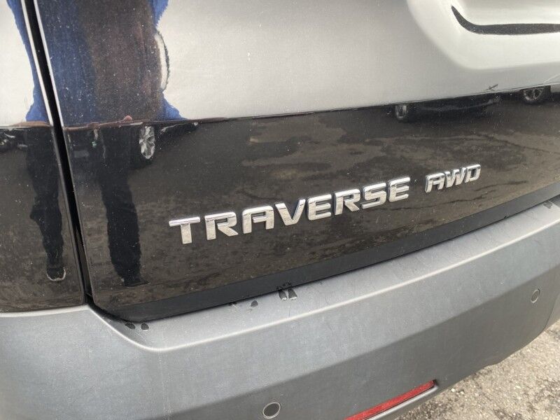 2022 Chevrolet Traverse LT Leather Bristol  PA