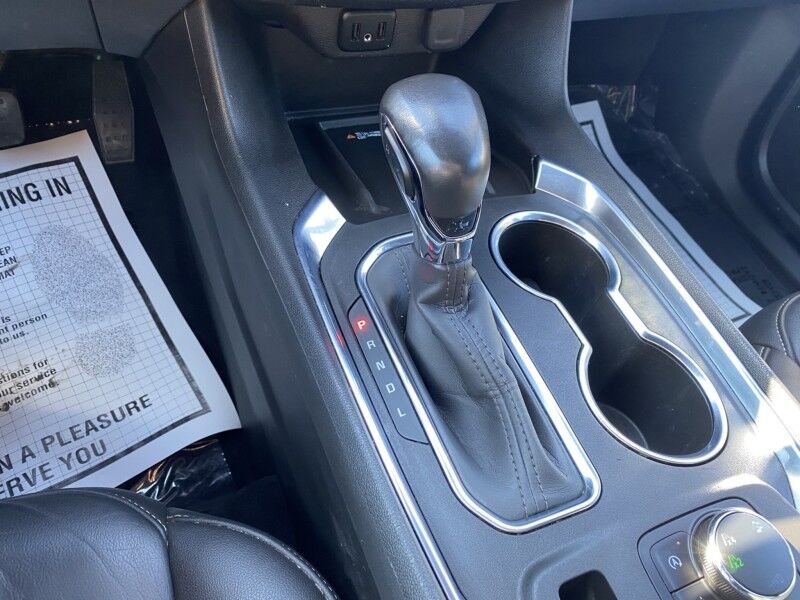 2022 Chevrolet Traverse LT Leather Springfield PA
