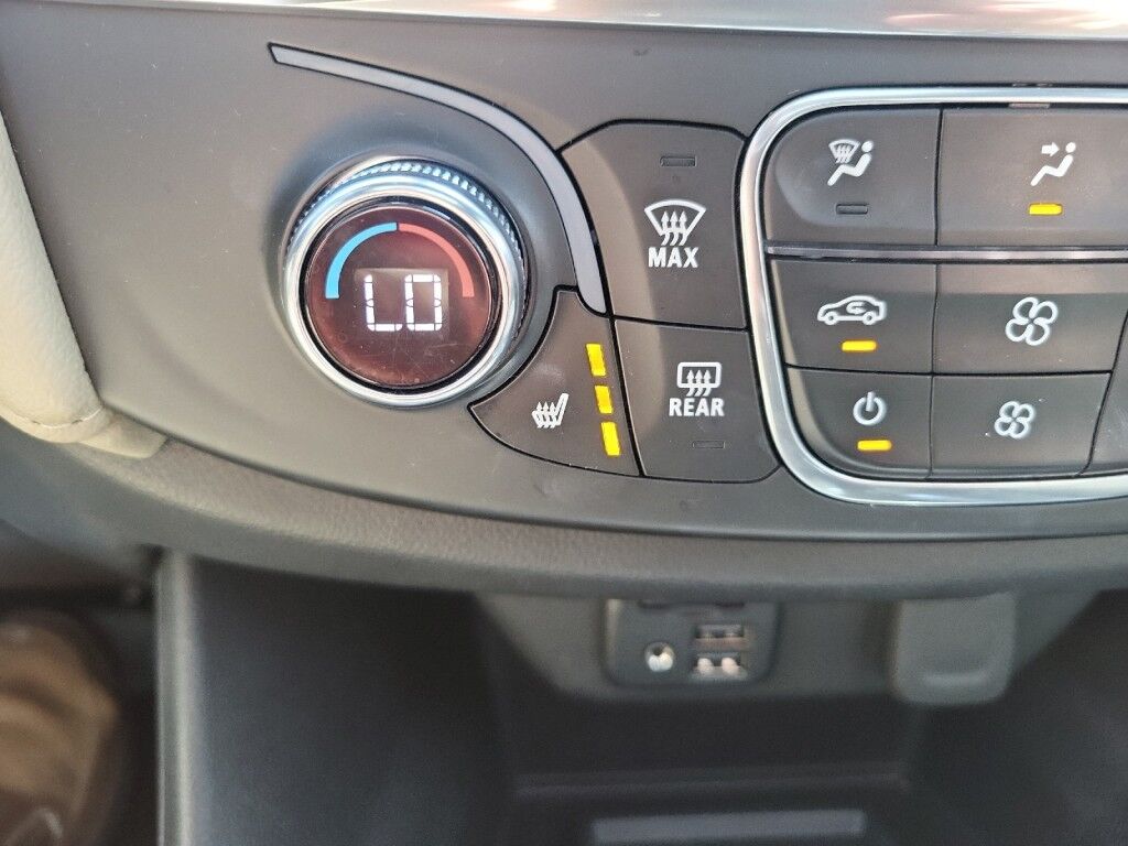2022 Chevrolet Traverse LT Leather Vestal NY