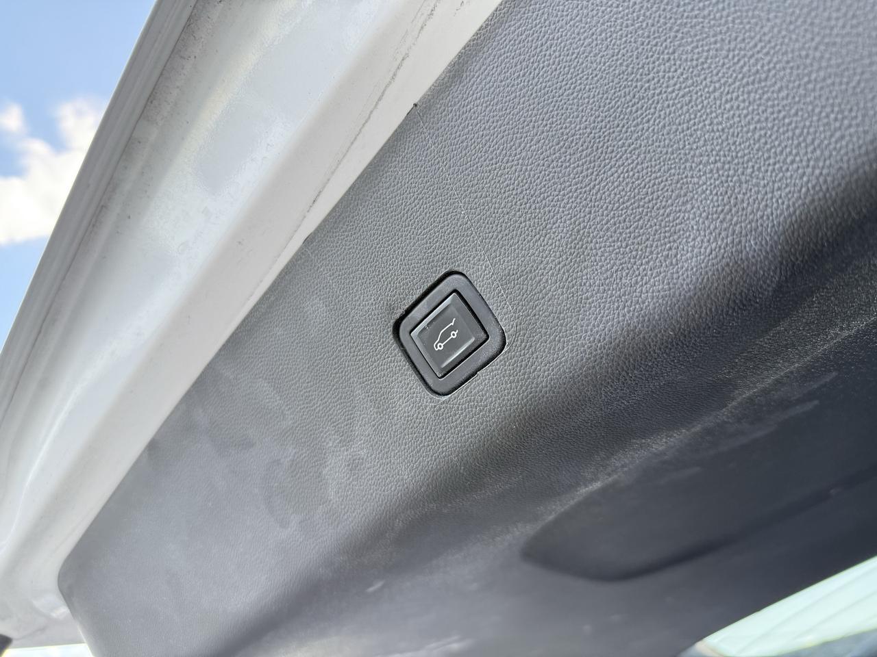 2022 Chevrolet Traverse RS Crestwood KY