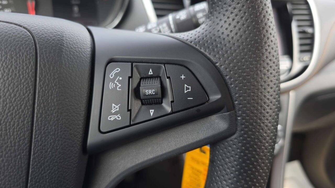 2022 Chevrolet Trax LS AWD 4dr Crossover Lake Orion MI