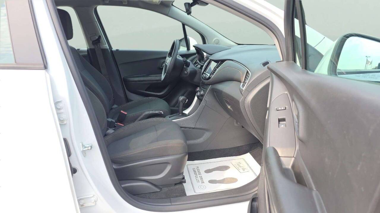 2022 Chevrolet Trax LS AWD 4dr Crossover Lake Orion MI