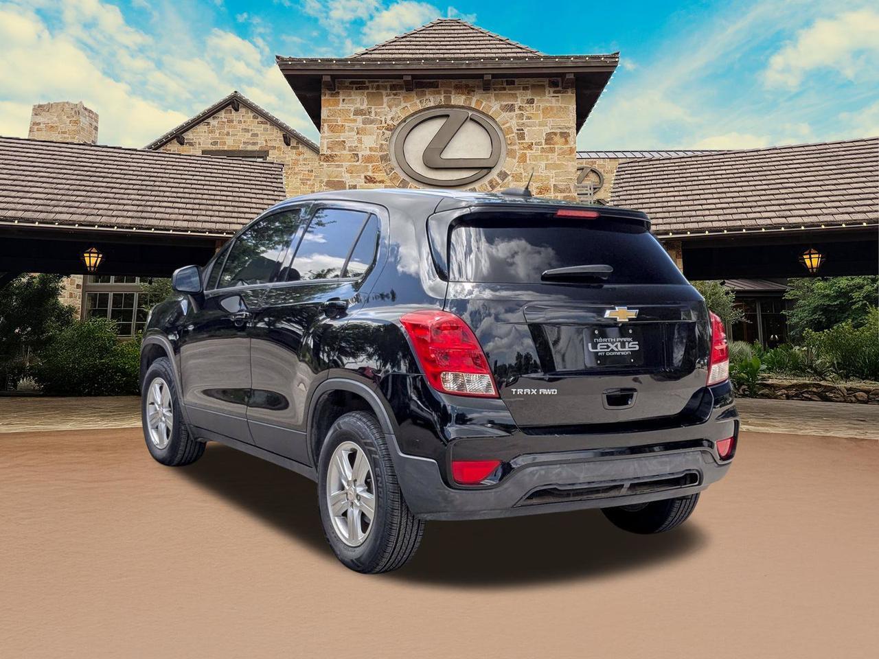 2022 Chevrolet Trax LS