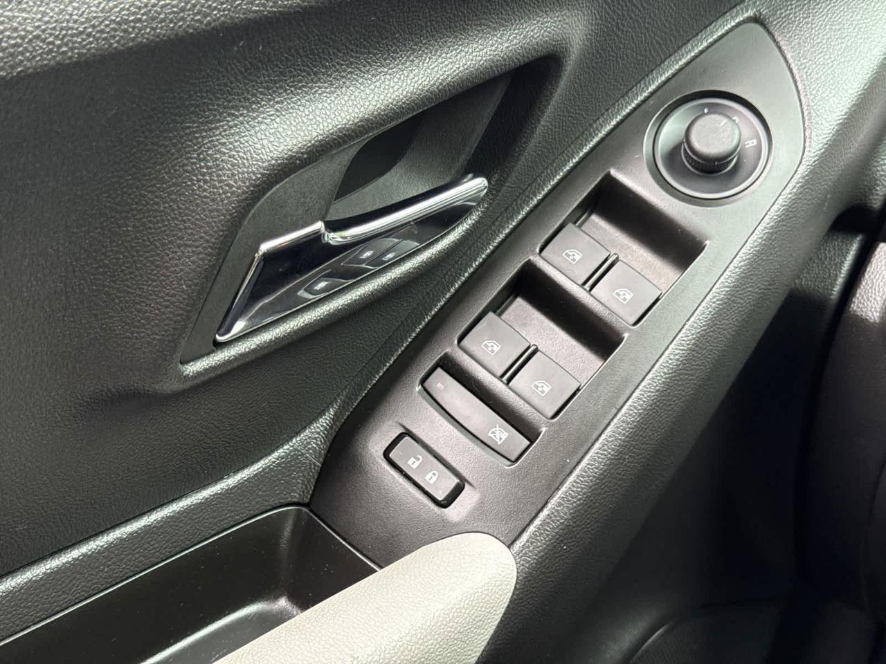 2022 Chevrolet Trax LT Dartmouth MA