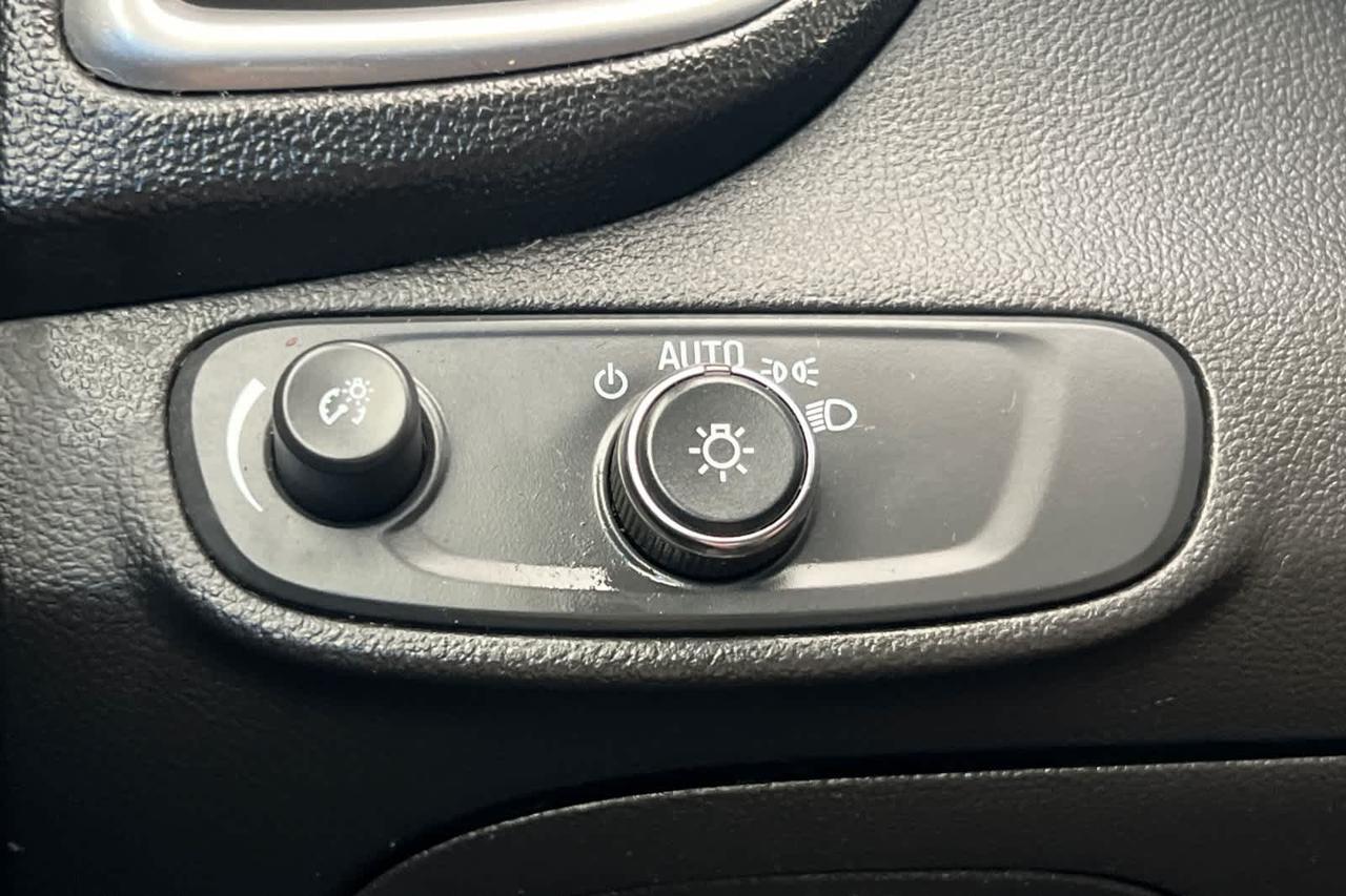 2022 Chevrolet Trax LT Roseville CA