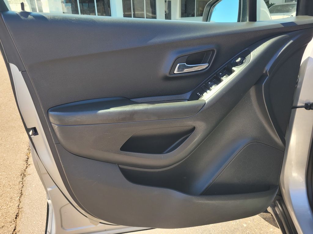 2022 Chevrolet Trax LT Roseville CA