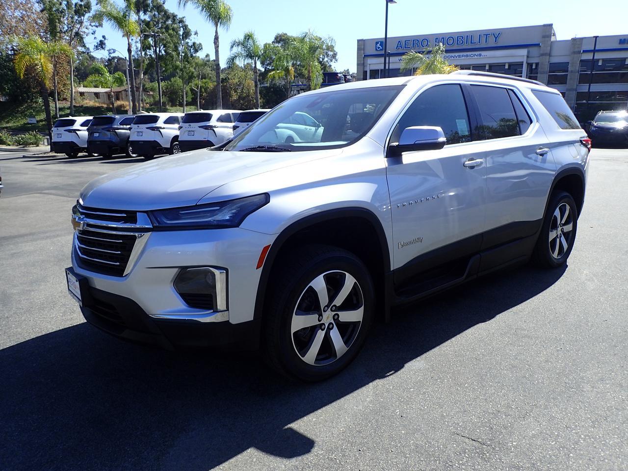 2022 Chevy Traverse LT