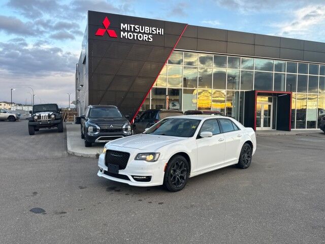 2022 Chrysler 300 300 Touring L