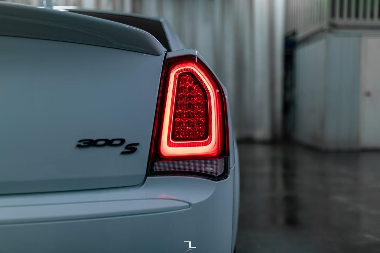 2022 Chrysler 300 S AWD Leather Roof Nav BCam Red Deer AB