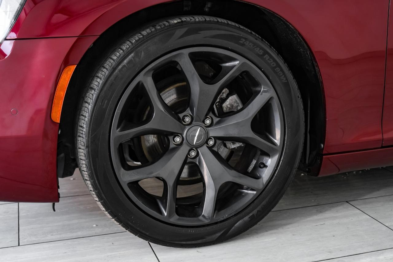 2022 Chrysler 300 S BLIND SPOT NAVIGATION PANORAMA LEATHER HEATED SEATS REAR CAMER Carrollton TX