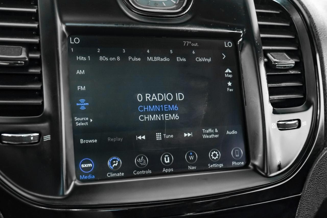 2022 Chrysler 300 S BLIND SPOT NAVIGATION PANORAMA LEATHER HEATED SEATS REAR CAMER Carrollton TX