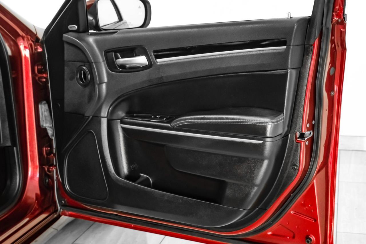 2022 Chrysler 300 S BLIND SPOT NAVIGATION PANORAMA LEATHER HEATED SEATS REAR CAMER Carrollton TX