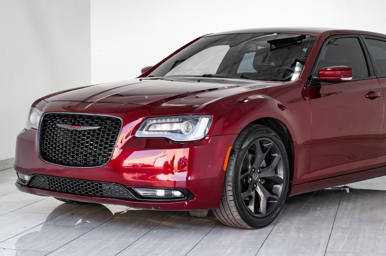 2022 Chrysler 300 S BLIND SPOT NAVIGATION PANORAMA LEATHER HEATED SEATS REAR CAMER Carrollton TX