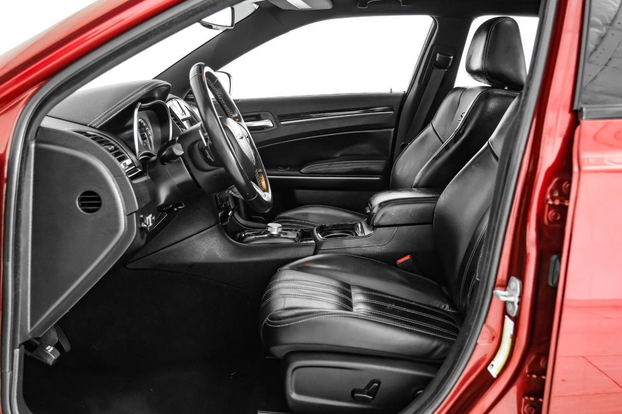 2022 Chrysler 300 S BLIND SPOT NAVIGATION PANORAMA LEATHER HEATED SEATS REAR CAMER Carrollton TX