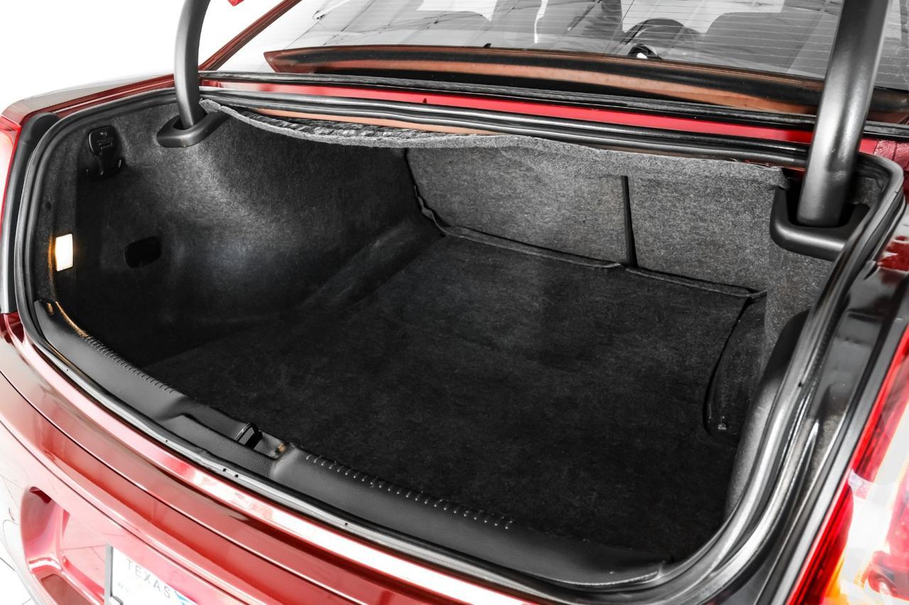 2022 Chrysler 300 S BLIND SPOT NAVIGATION PANORAMA LEATHER HEATED SEATS REAR CAMER Carrollton TX