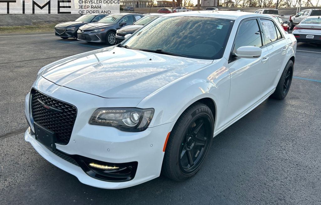 2022 Chrysler 300 S