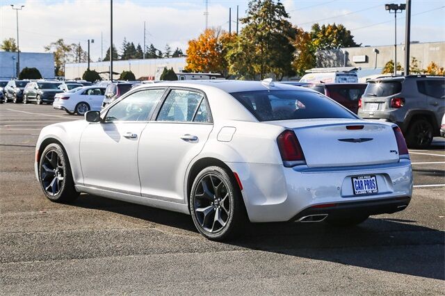 2022 Chrysler 300 S Tacoma WA