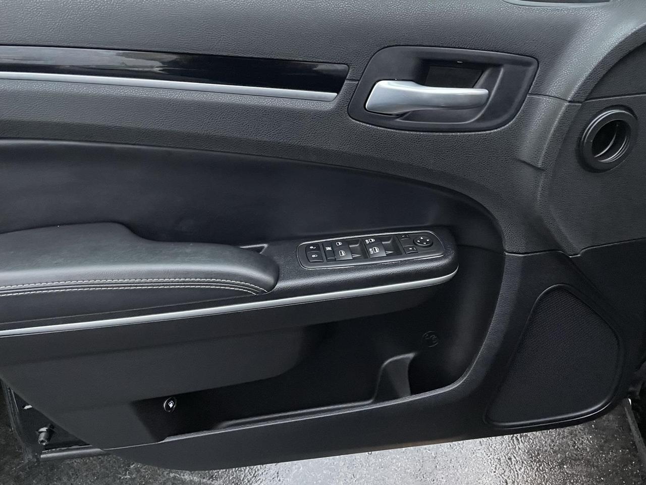 2022 Chrysler 300 S Alexandria VA