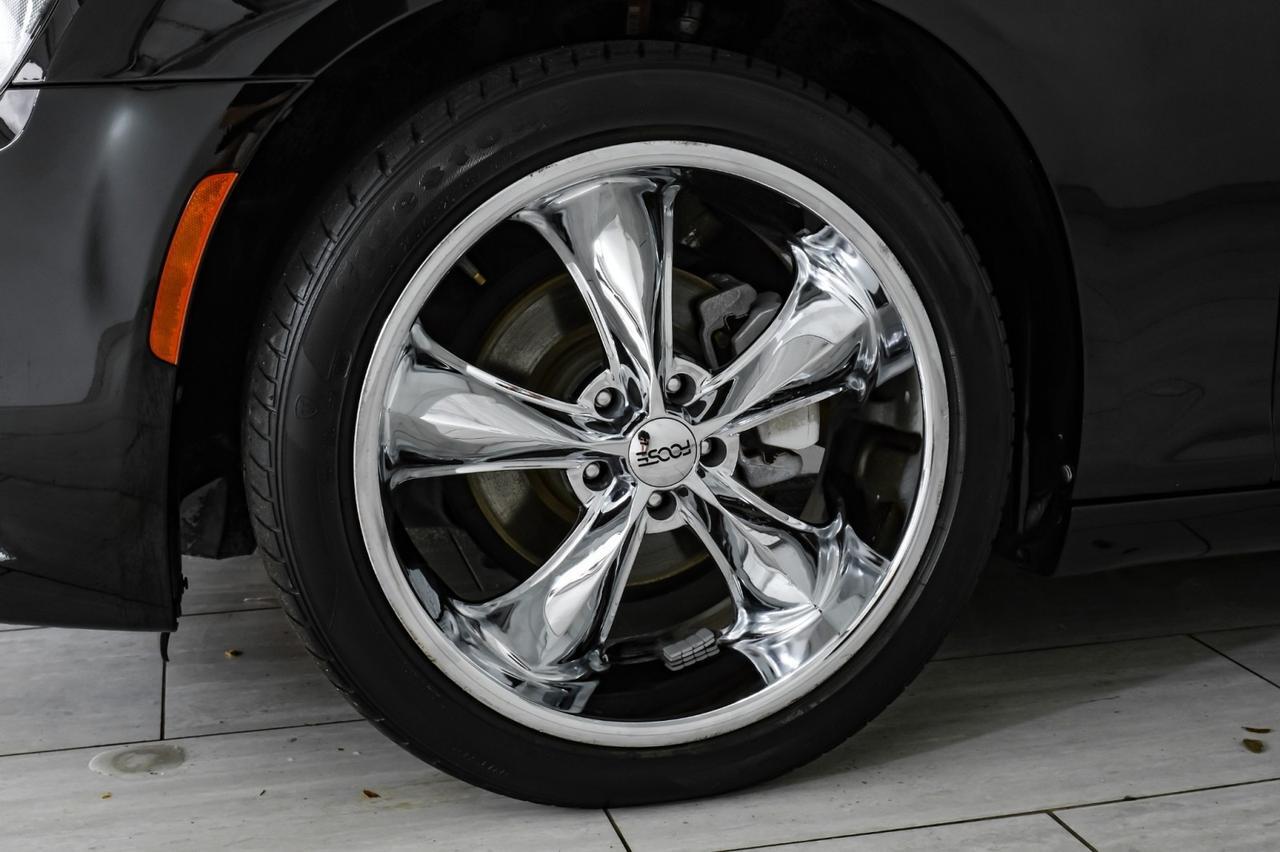 2022 Chrysler 300 TOURING LEATHER SEATS REAR CAMERA KEYLESS START BLUETOOTH POWER Carrollton TX