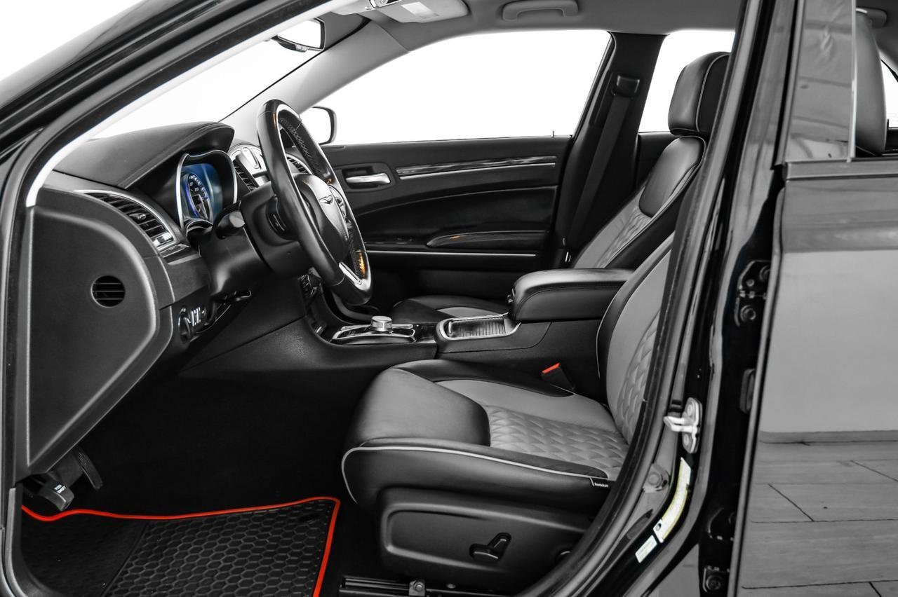 2022 Chrysler 300 TOURING LEATHER SEATS REAR CAMERA KEYLESS START BLUETOOTH POWER Carrollton TX