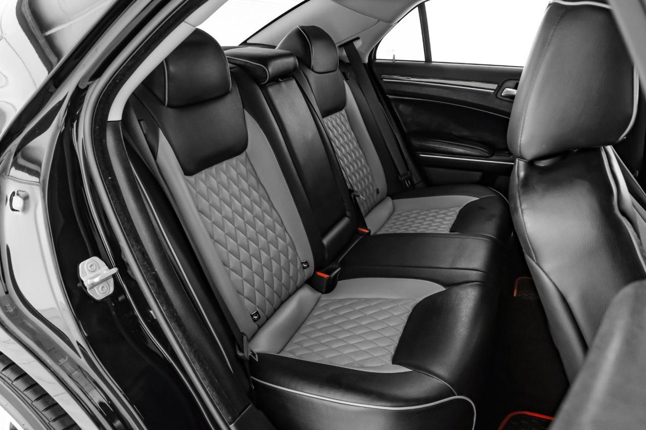 2022 Chrysler 300 TOURING LEATHER SEATS REAR CAMERA KEYLESS START BLUETOOTH POWER Carrollton TX