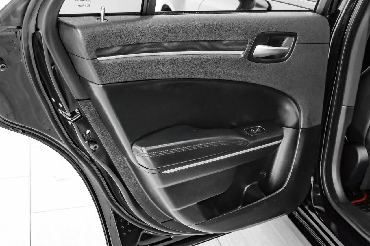 2022 Chrysler 300 TOURING LEATHER SEATS REAR CAMERA KEYLESS START BLUETOOTH POWER Carrollton TX