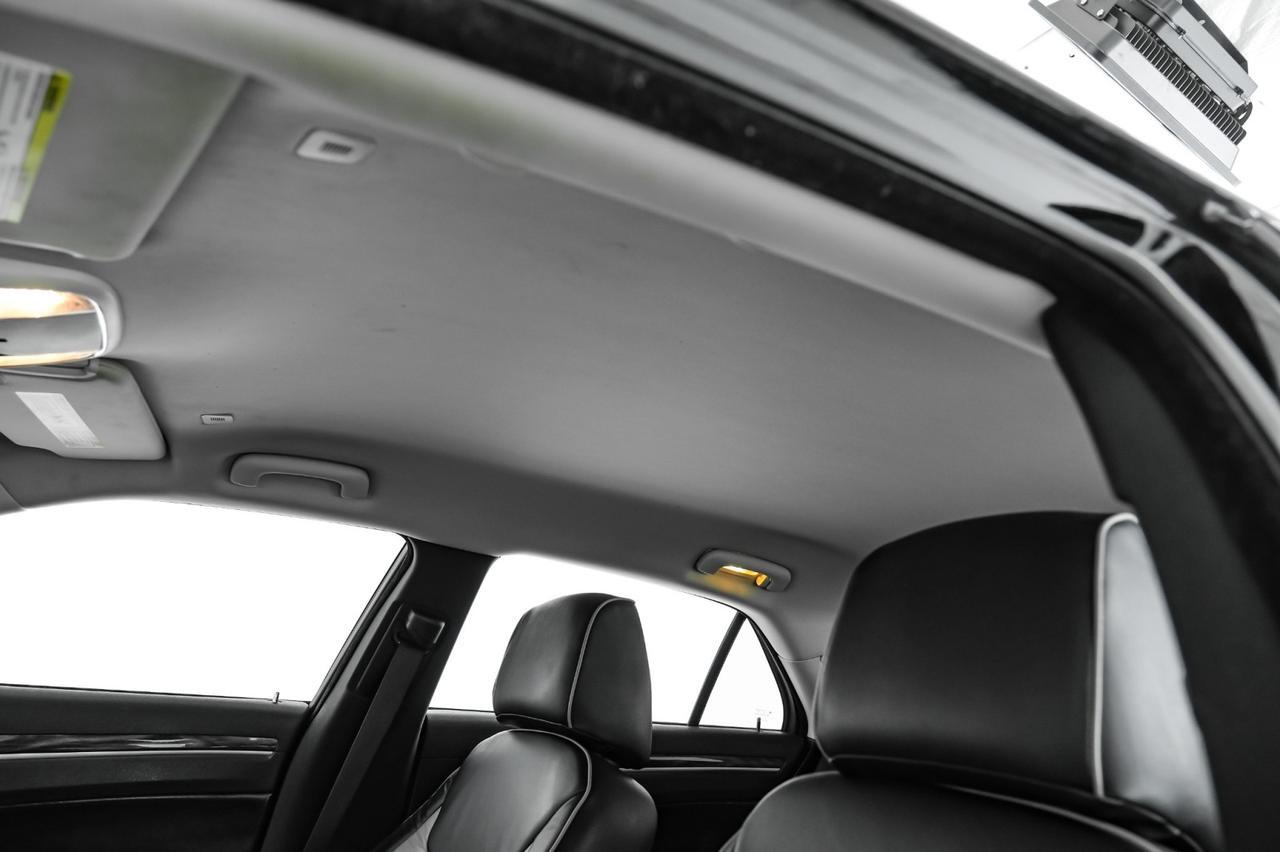 2022 Chrysler 300 TOURING LEATHER SEATS REAR CAMERA KEYLESS START BLUETOOTH POWER DRIVER SEAT Carrollton TX