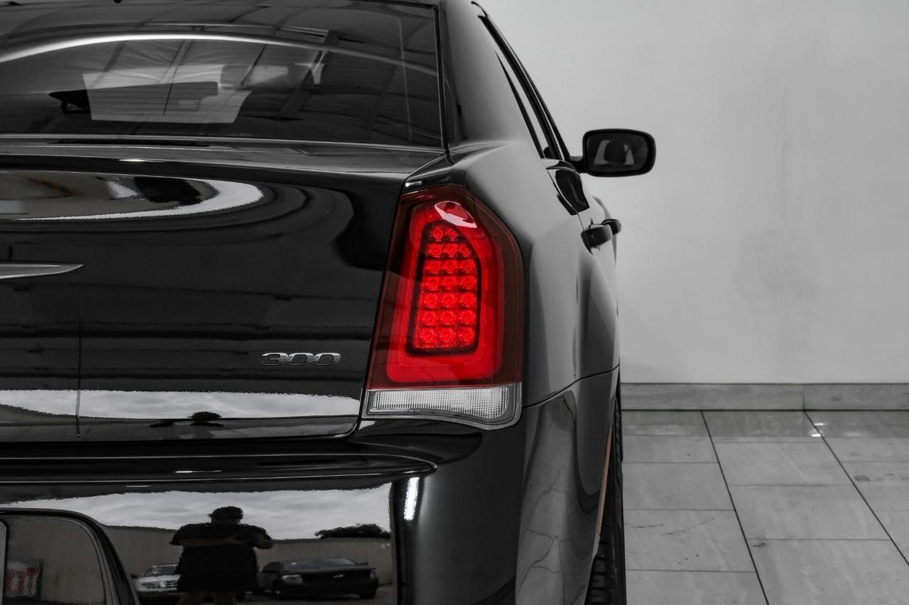 2022 Chrysler 300 TOURING LEATHER SEATS REAR CAMERA KEYLESS START BLUETOOTH POWER DRIVER SEAT Carrollton TX