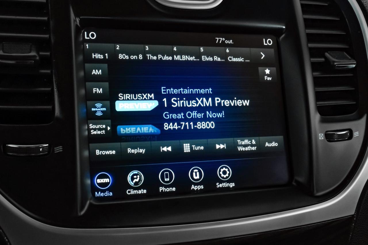 2022 Chrysler 300 TOURING LEATHER SEATS REAR CAMERA KEYLESS START BLUETOOTH POWER DRIVER SEAT Carrollton TX